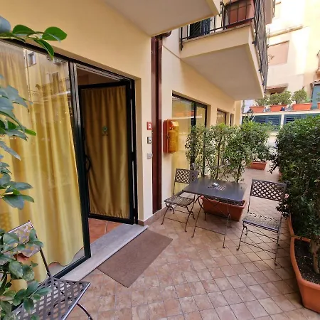 Degli Agrumi Apartment Taormina