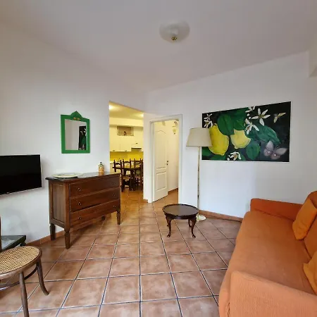 Degli Agrumi Apartment
