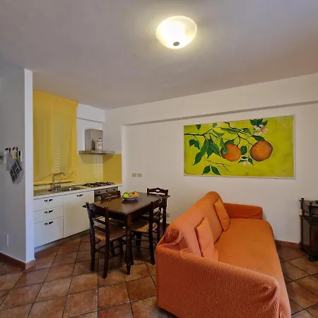 דירה Degli Agrumi